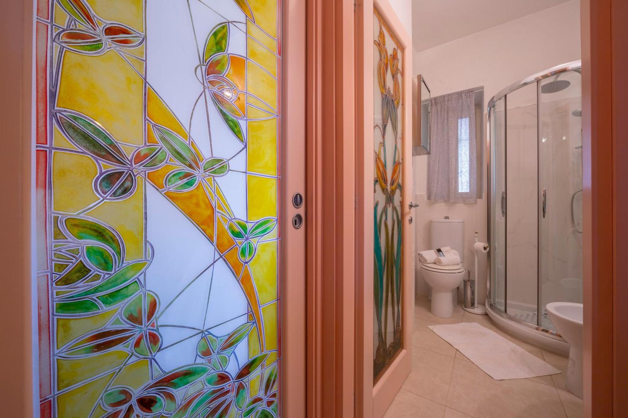 Villa Clara Few Km From The Sea - Happy Rentals ปิเอตราซานตา ภายนอก รูปภาพ