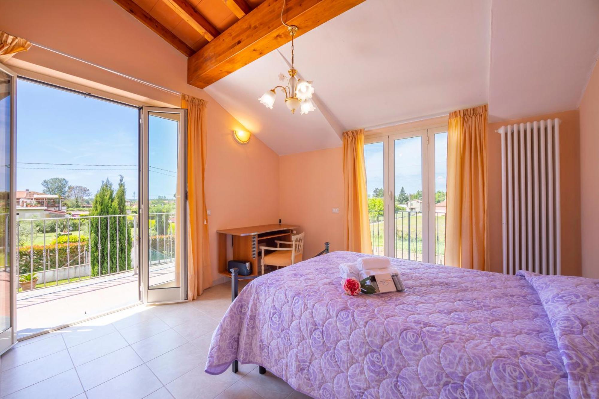 Villa Clara Few Km From The Sea - Happy Rentals ปิเอตราซานตา ภายนอก รูปภาพ
